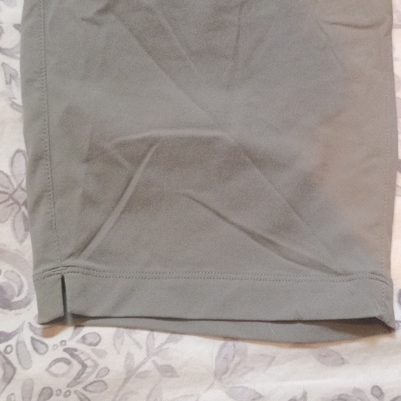 Columbia Women's Climber Canyon Shorts NWT - Picture 6 of 15